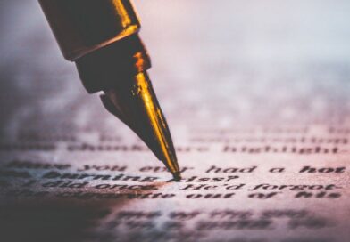 O que João quis dizer com “não acrescente coisa alguma a este livro”?