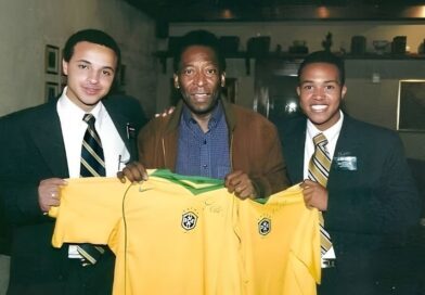 4 fotos inéditas e inesperadas de grandes jogadores de futebol com missionários